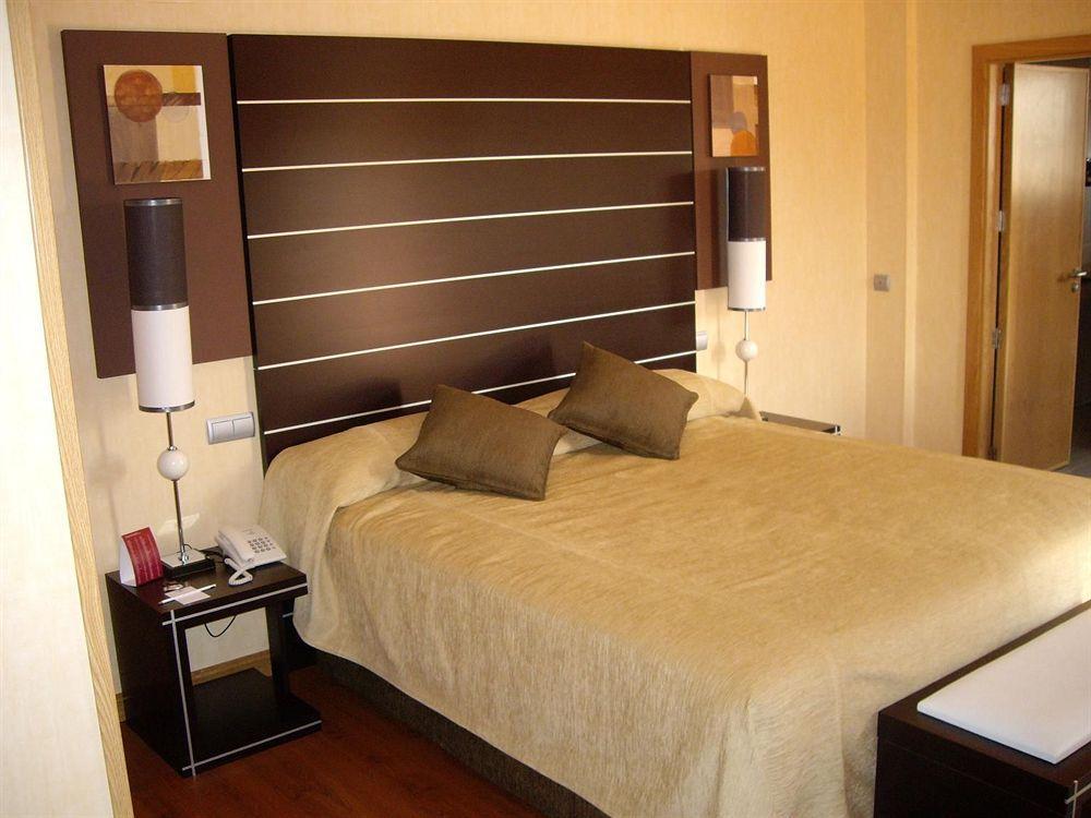 B&B Hotel Madrid Fuenlabrada Phòng bức ảnh